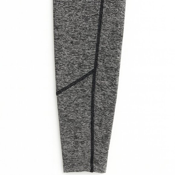 Lululemon Top - Picture 7 of 9